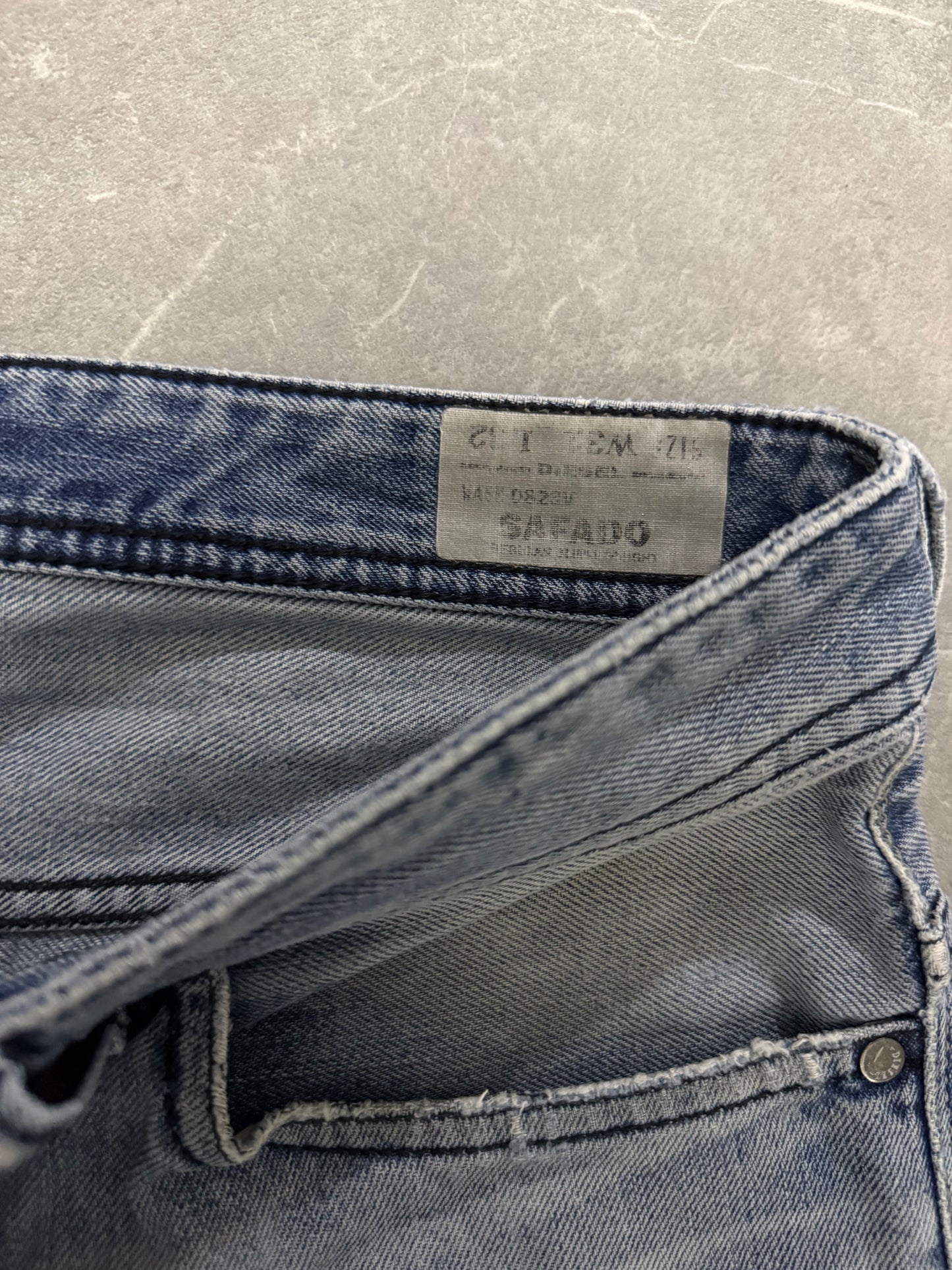 Diesel Jeans (L)