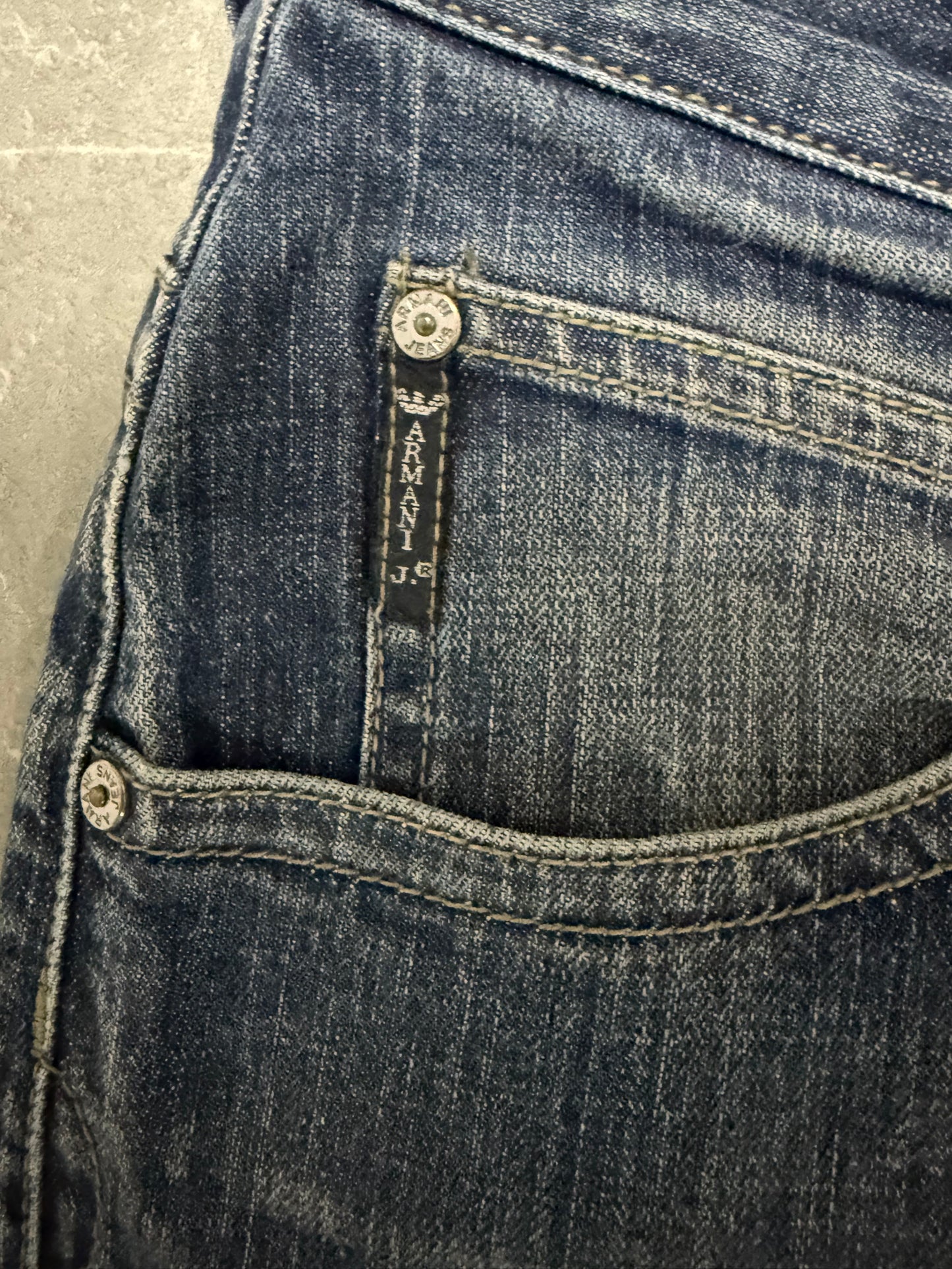 Armani Jeans (M)