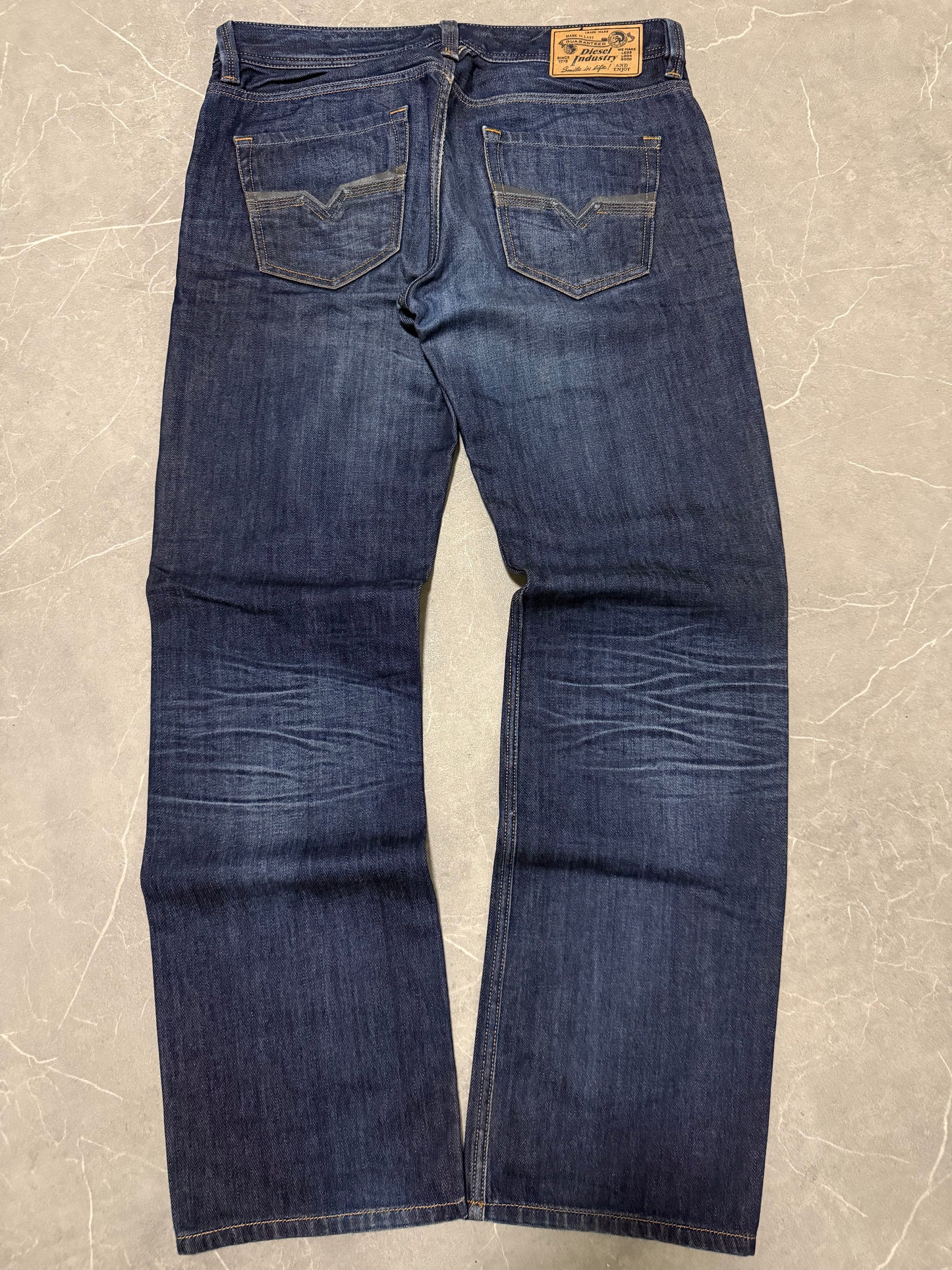 Diesel Jeans (XL)