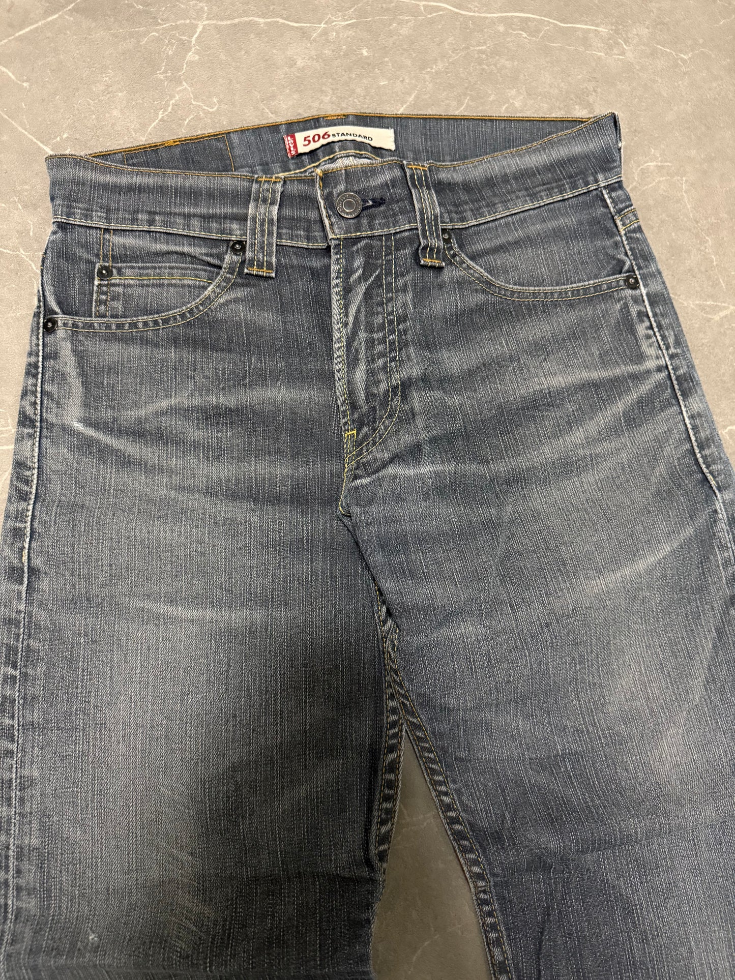Levis Jeans 506 (S)