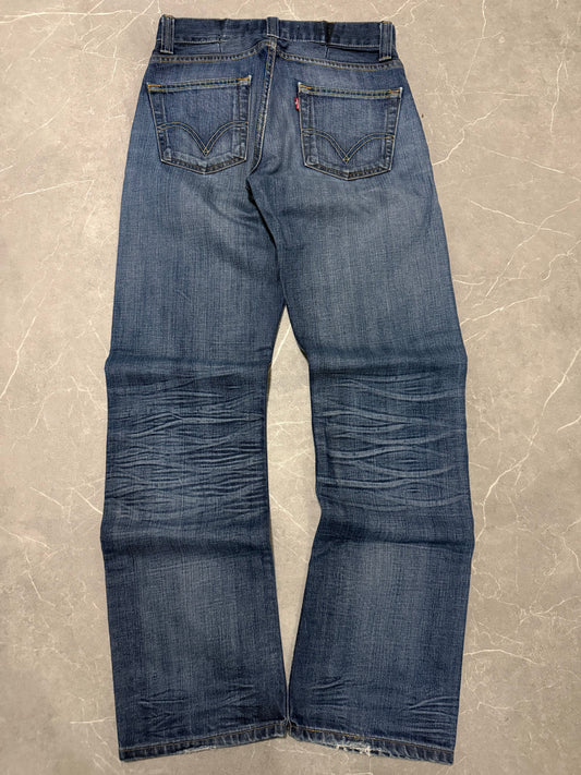 Levis Jeans 506 (M)