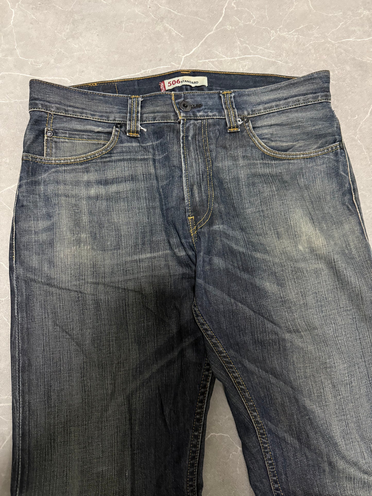 Levis Jeans 506 (XL)