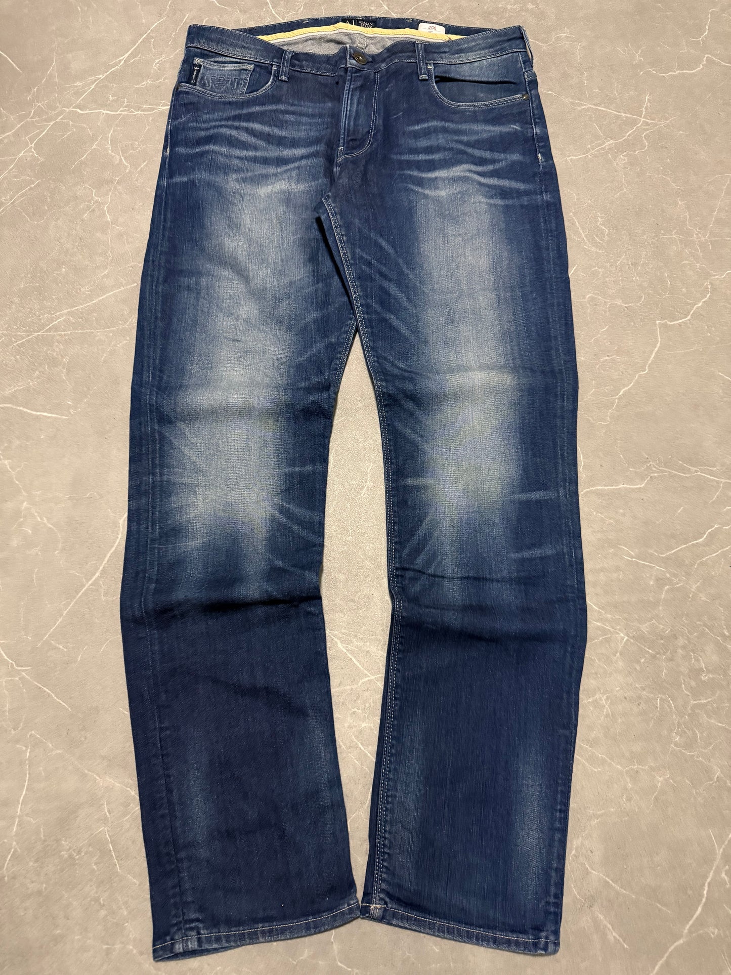 Armani Jeans (L)