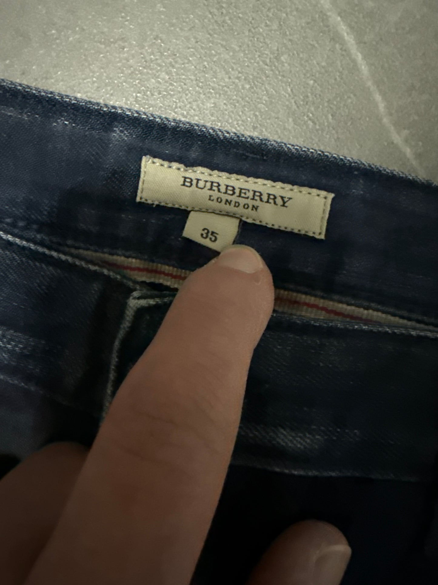 Burberry Jeans (M)