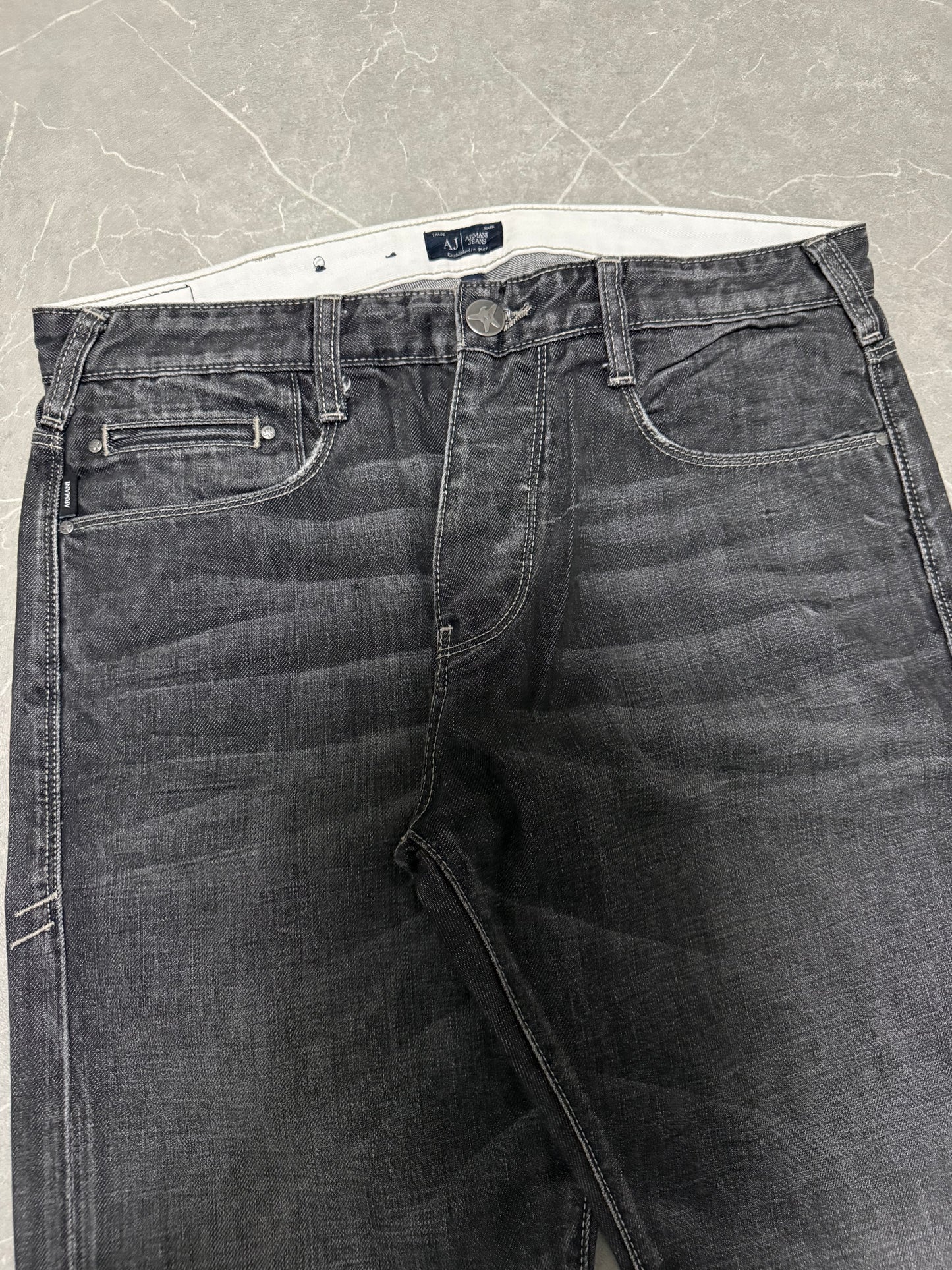 Armani Jeans (M)