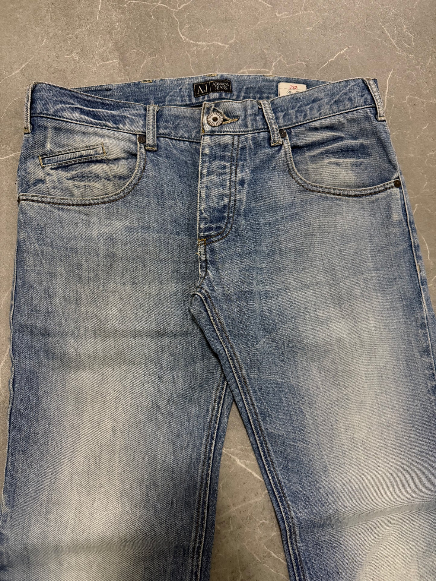 Armani Jeans (M)