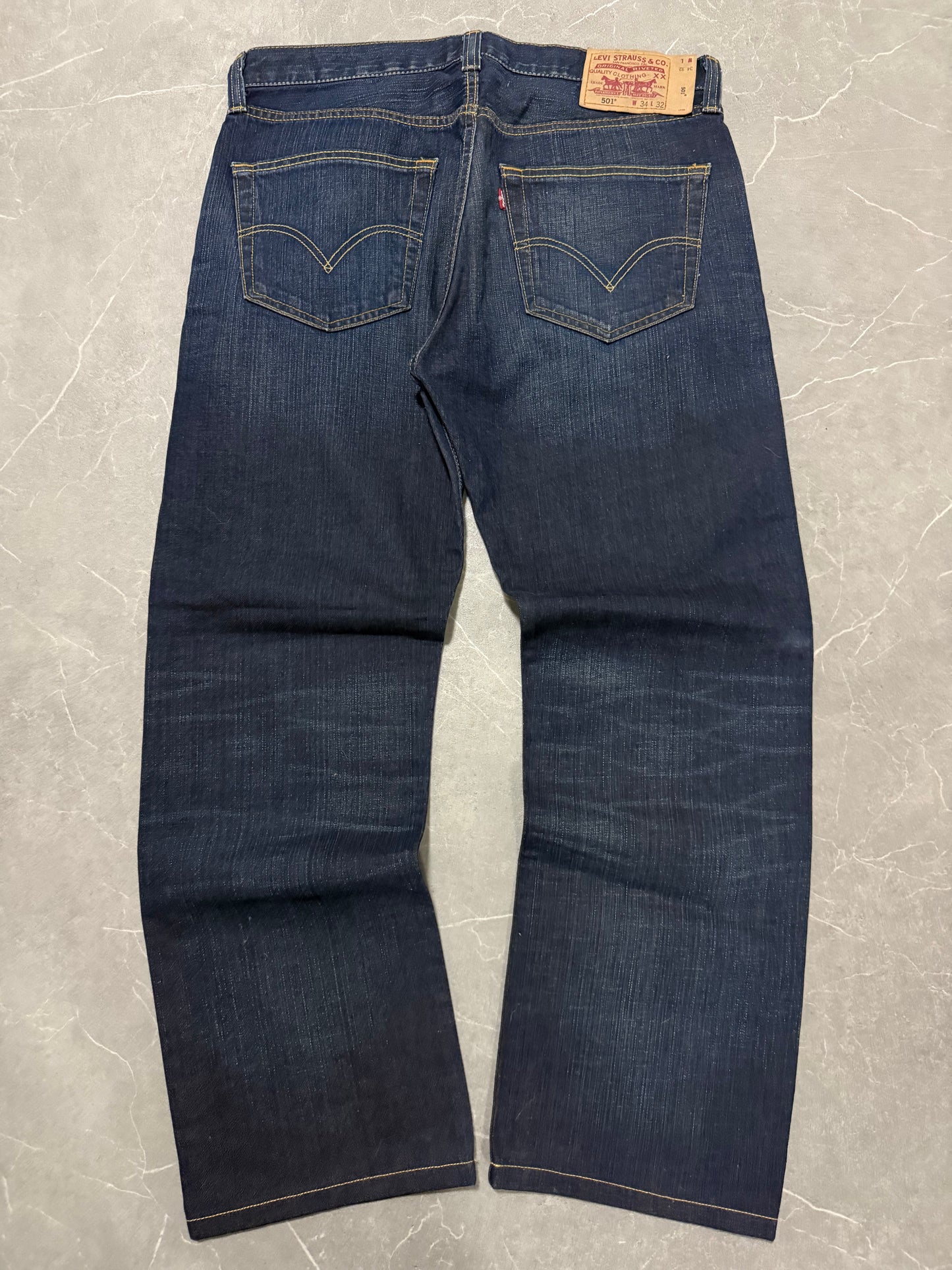 Levis Jeans 501 (M)