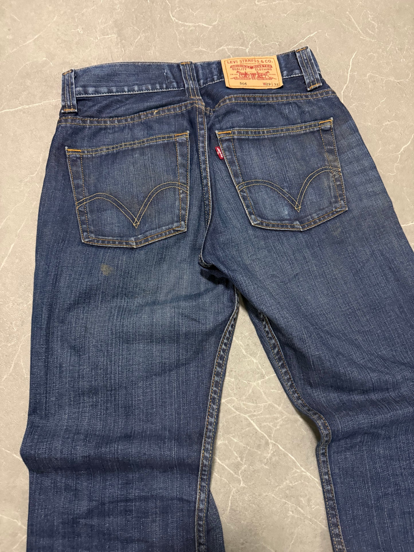 Levis Jeans 506 (XS)