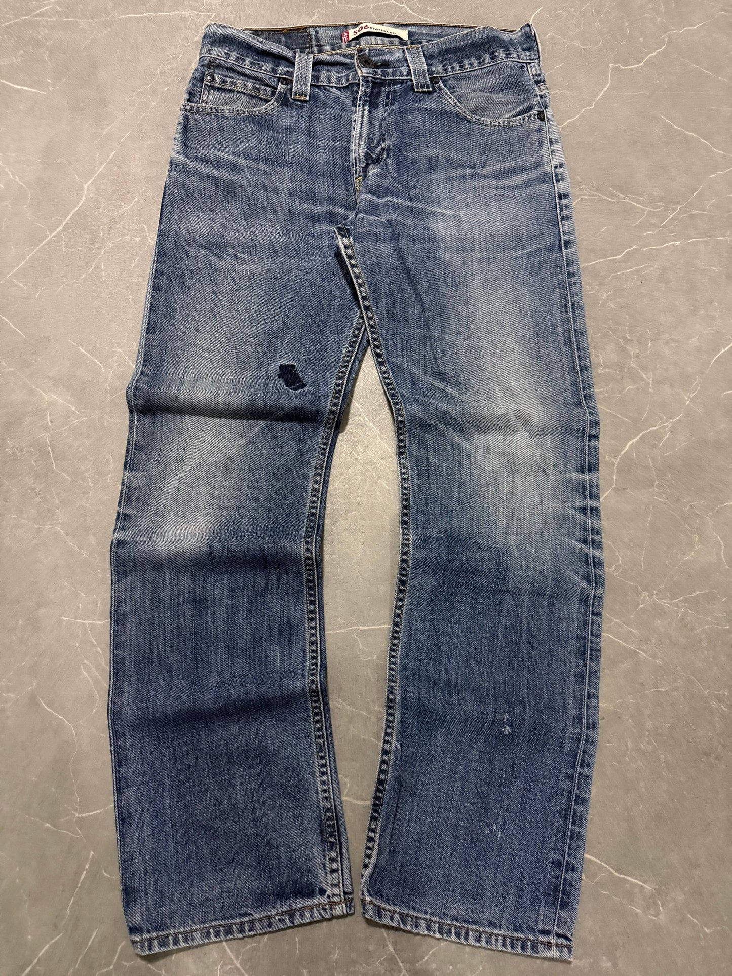 Levis Jeans 506 (M)