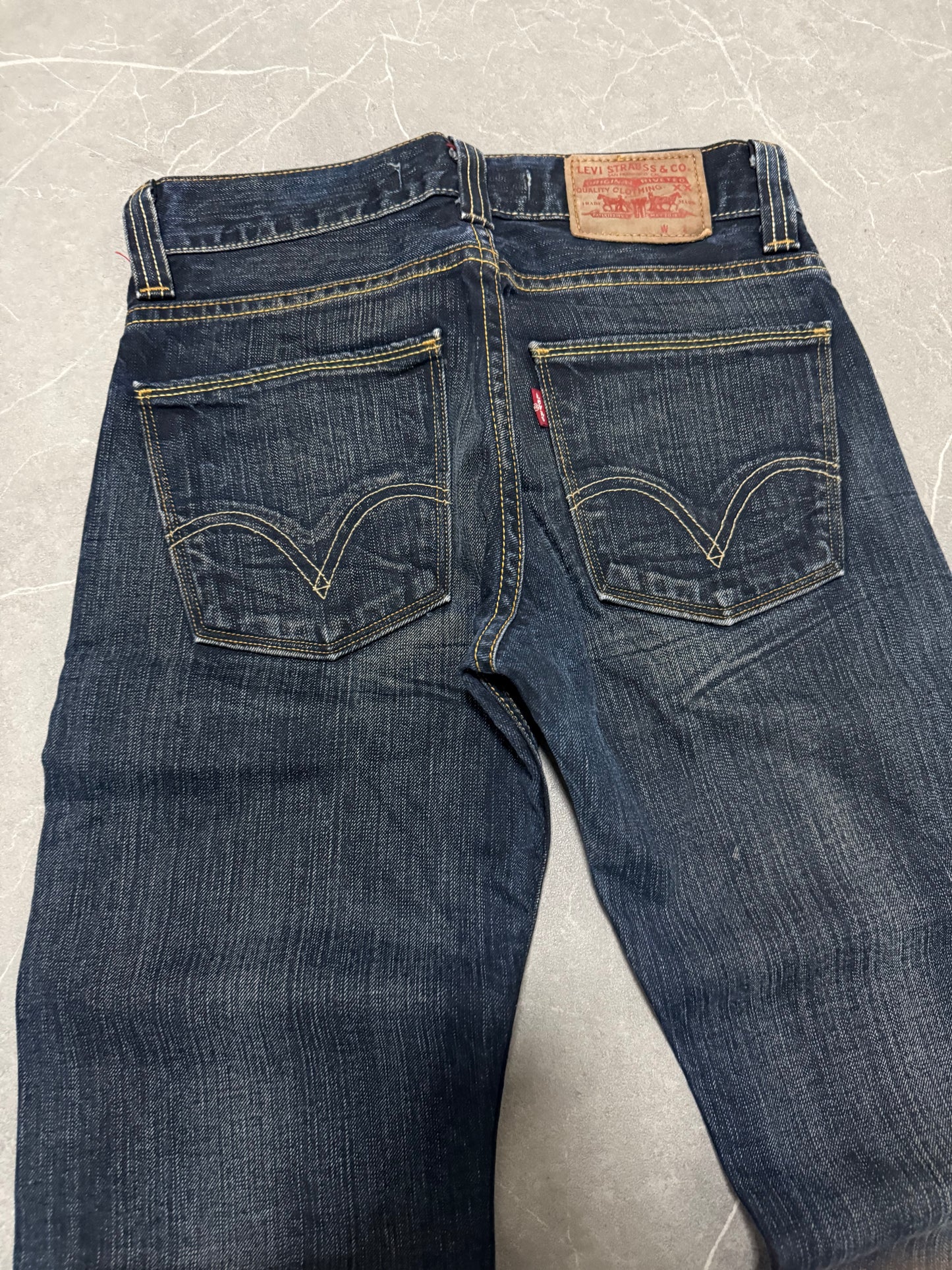Levis Jeans 506 (XS)