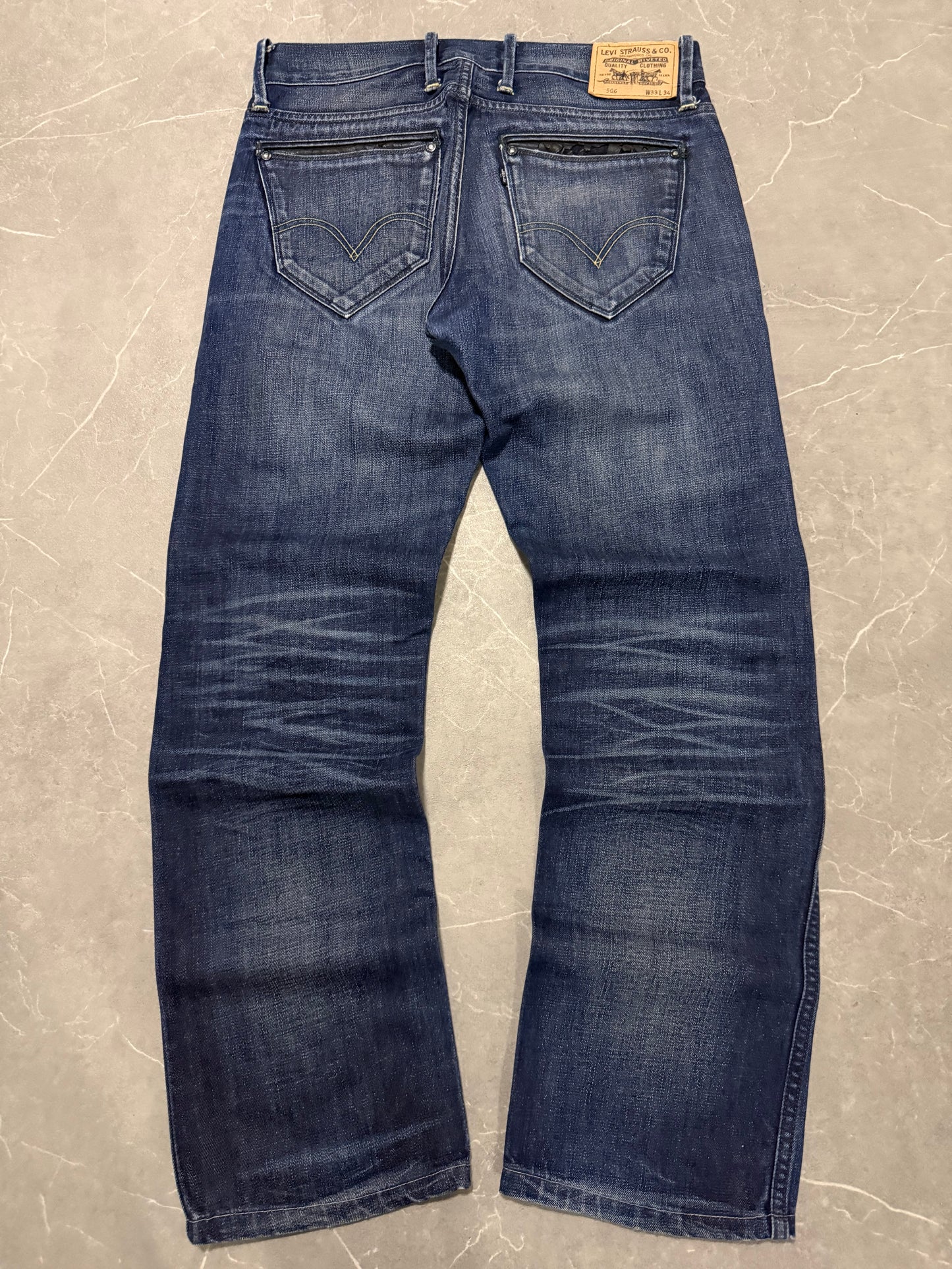 Levis Jeans 506 (M)