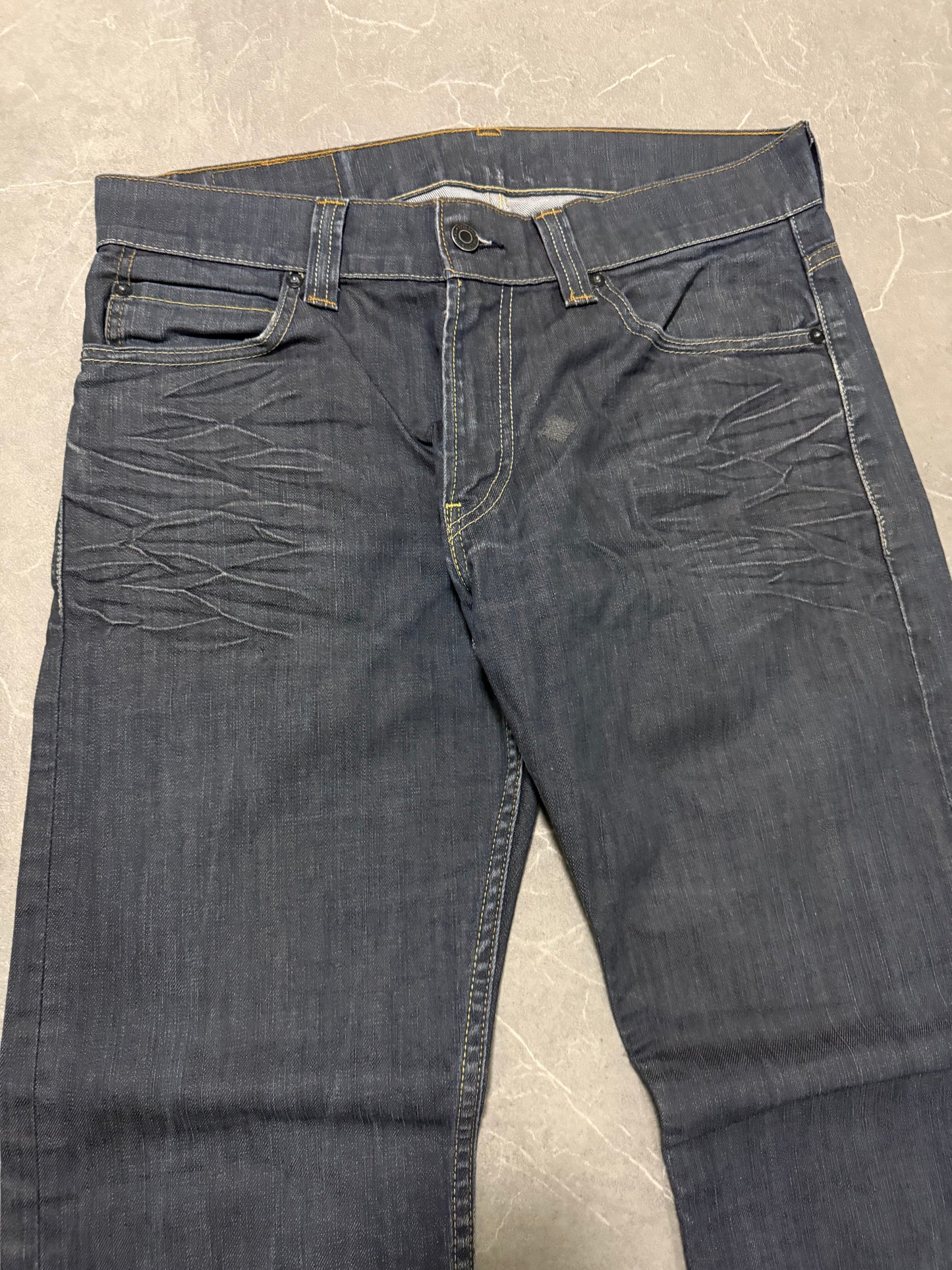 Levis Jeans 506 (M)