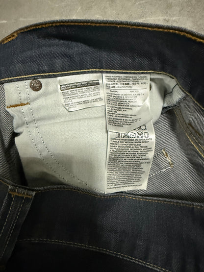 Levis Jeans 506 (M)