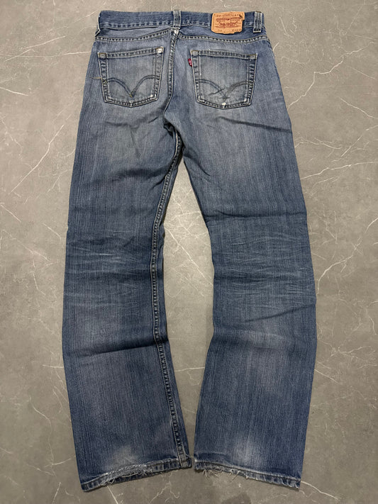 Levis Jeans 506 (M)