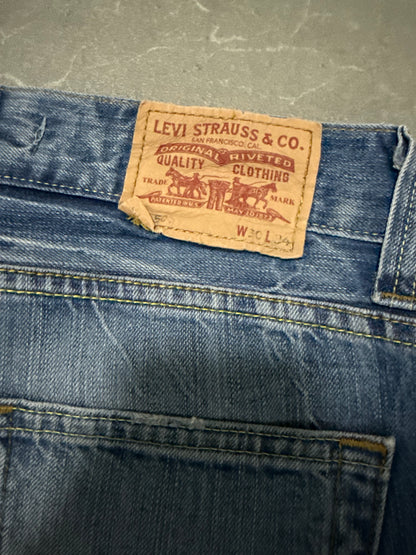 Levis Jeans 506 (M)