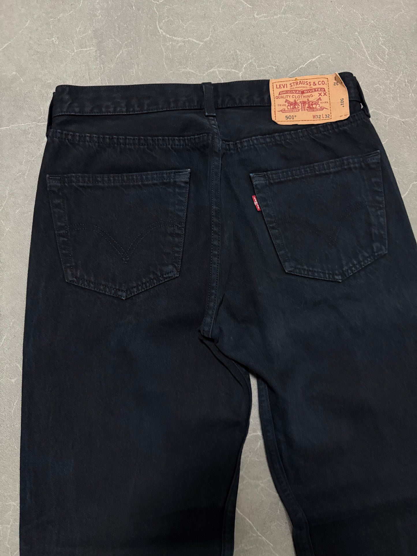 Levis Jeans 501 (M)