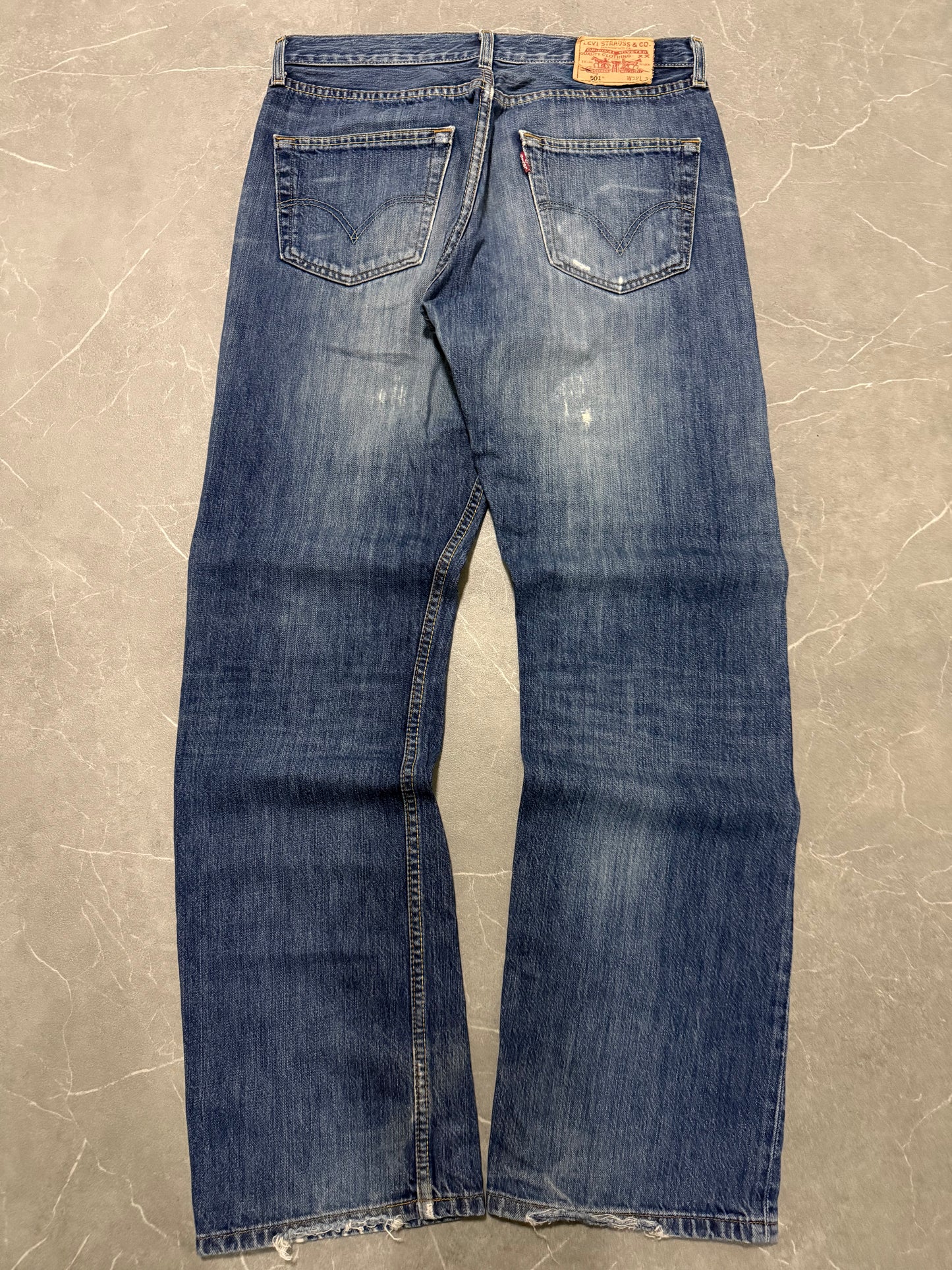Levis Jeans 501 (M)