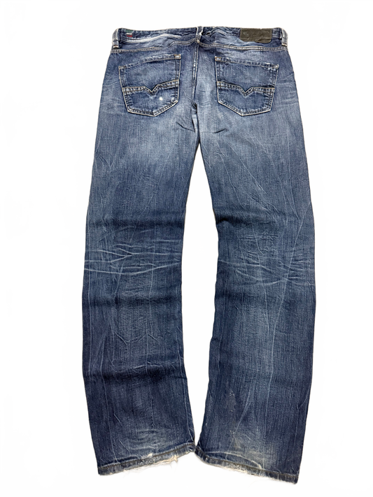 Diesel Larkee Straight Jeans (XL)