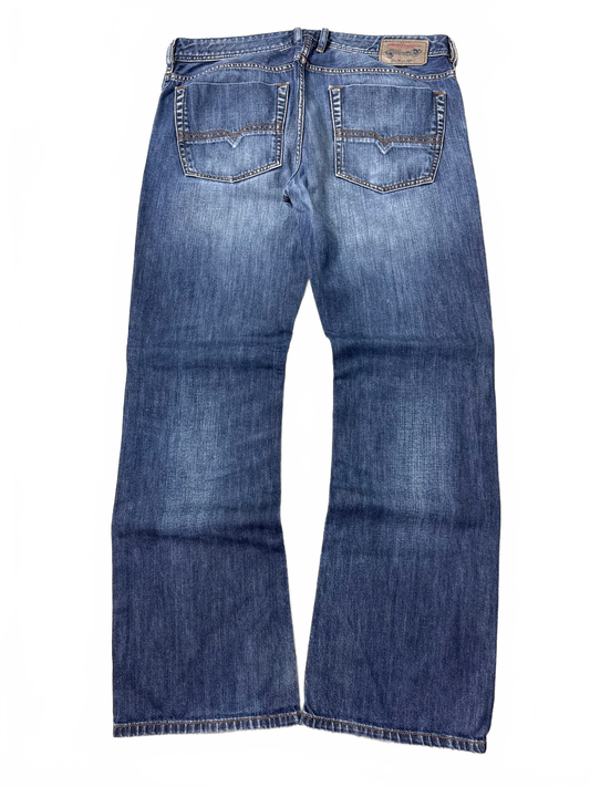 Diesel Zatiny Bootcut Jeans (XL)