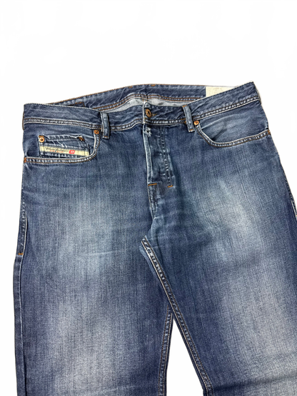 Diesel Zatiny Bootcut Jeans (XL)