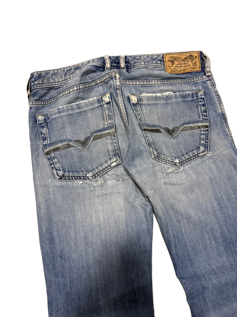 Diesel Zatiny Bootcut Jeans (L)