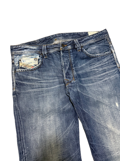 Diesel Larkee Straight Jeans (XL)