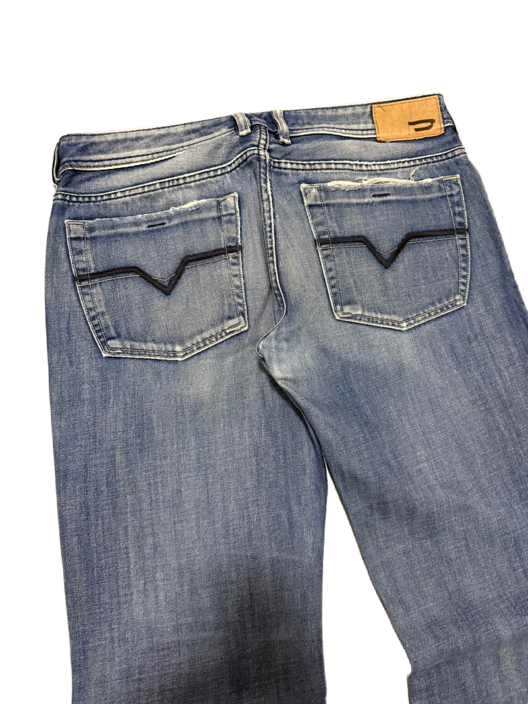 Diesel Zathan Bootcut Jeans (L)