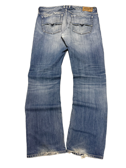 Diesel Zatiny Bootcut Jeans (XL)