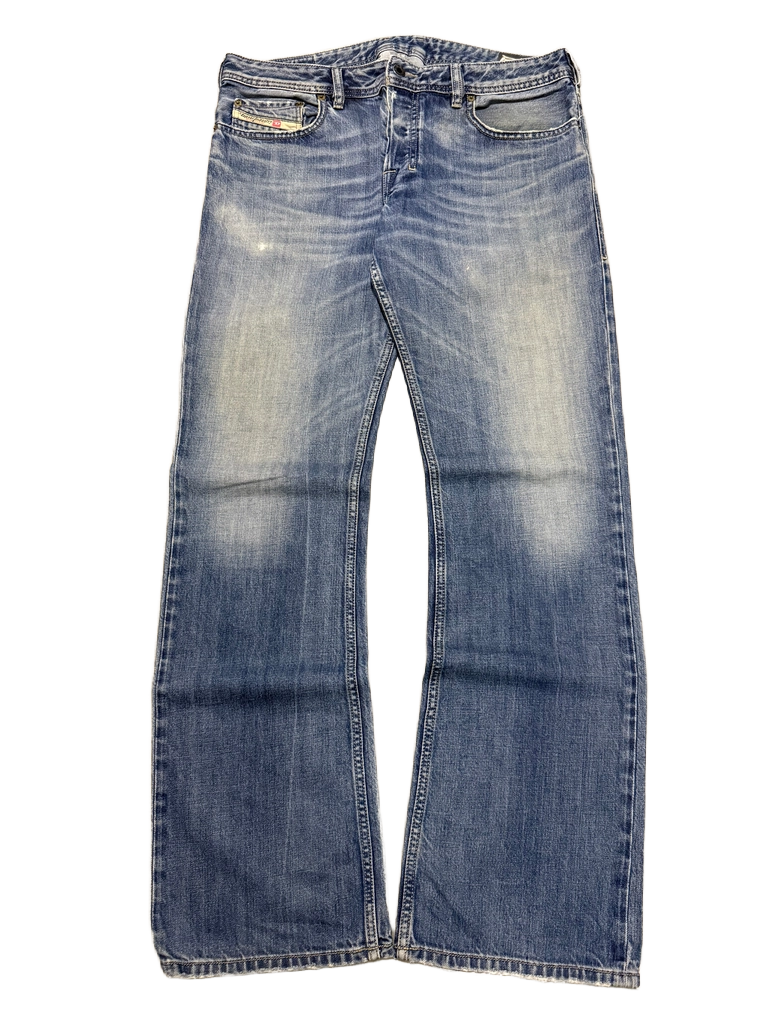 Levi’s Zatiny Bootcut Jeans (L)
