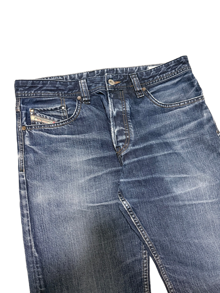 Diesel Larkee Straight Jeans (L)