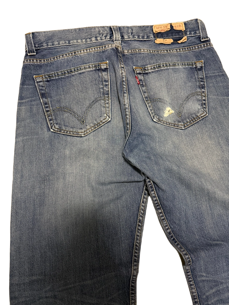 Levis Jeans 506 Standard (XL)
