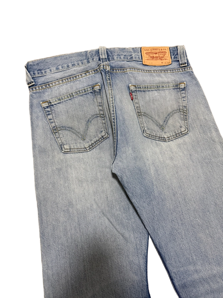 Levi’s Jeans 512 Bootcut (XL)