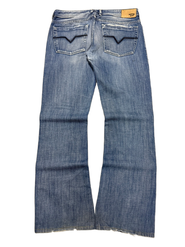 Diesel Zathan Bootcut Jeans (L)