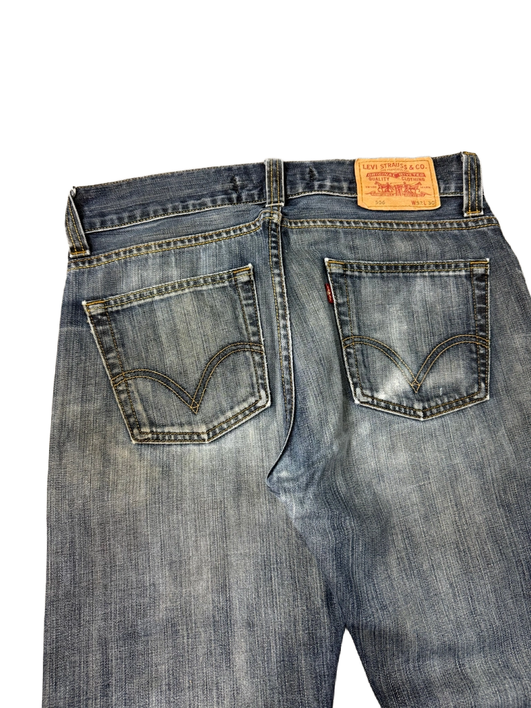 Levi’s Jeans 506 Standard (M)