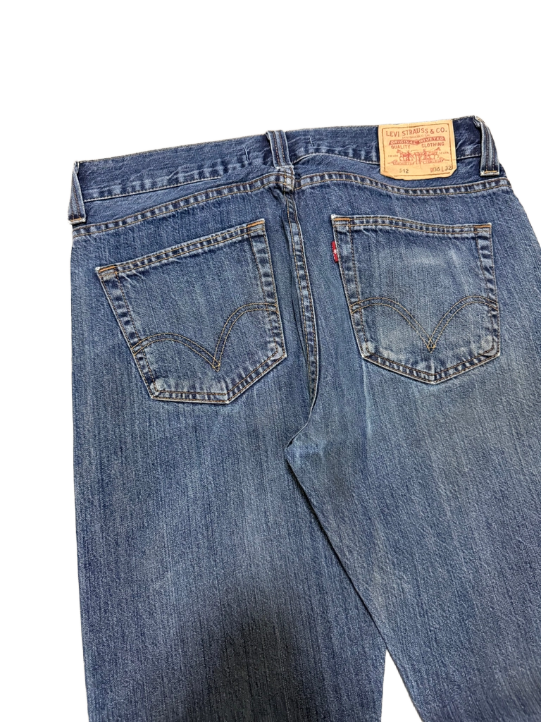 Levi’s Jeans 512 Bootcut (XL)