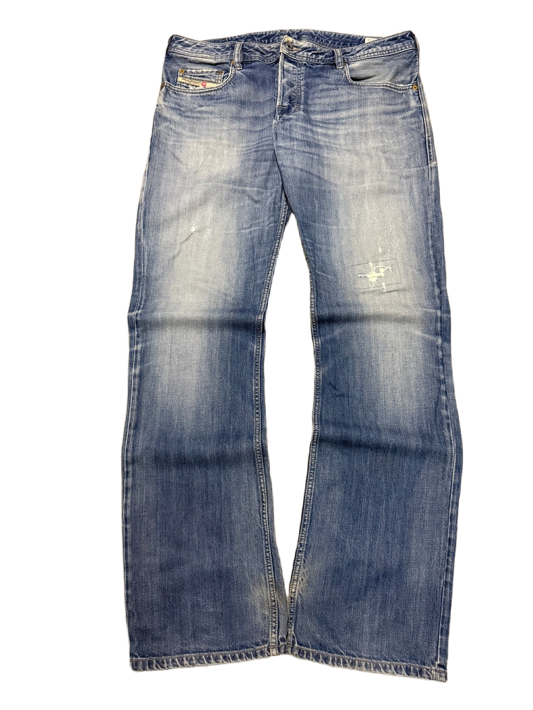Diesel Zatiny Bootcut Jeans (XL)