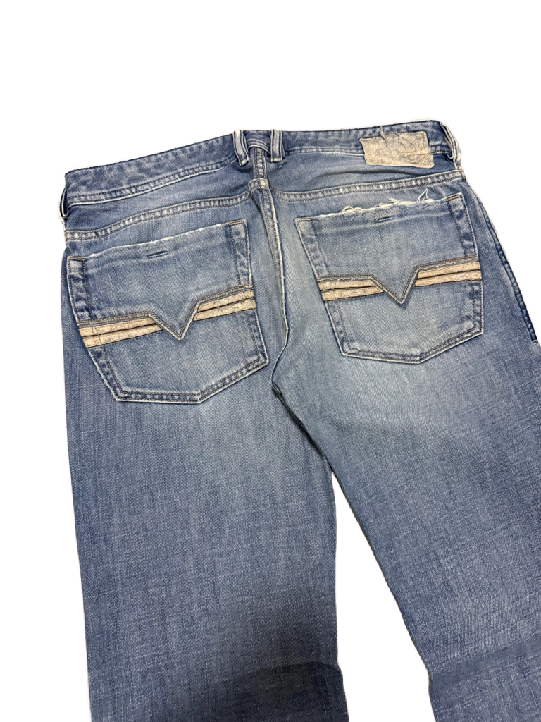 Diesel Zatiny Bootcut Jeans (L)