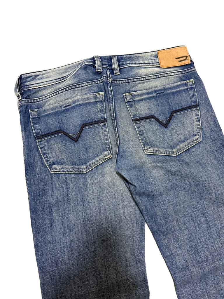 Diesel Zathan Bootcut Jeans (L)